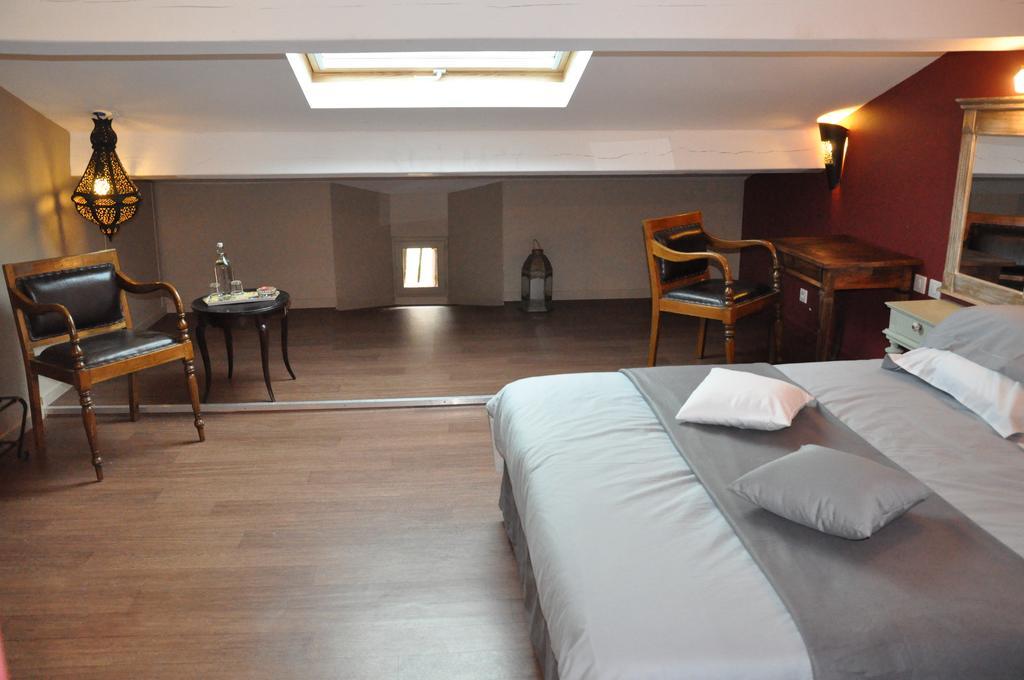Bed and Breakfast Le Lac De Crivito Caraman Номер фото