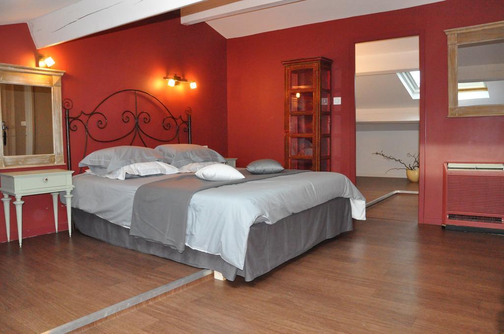 Bed and Breakfast Le Lac De Crivito Caraman Номер фото