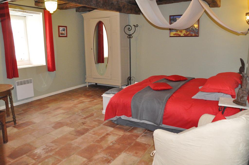 Bed and Breakfast Le Lac De Crivito Caraman Номер фото