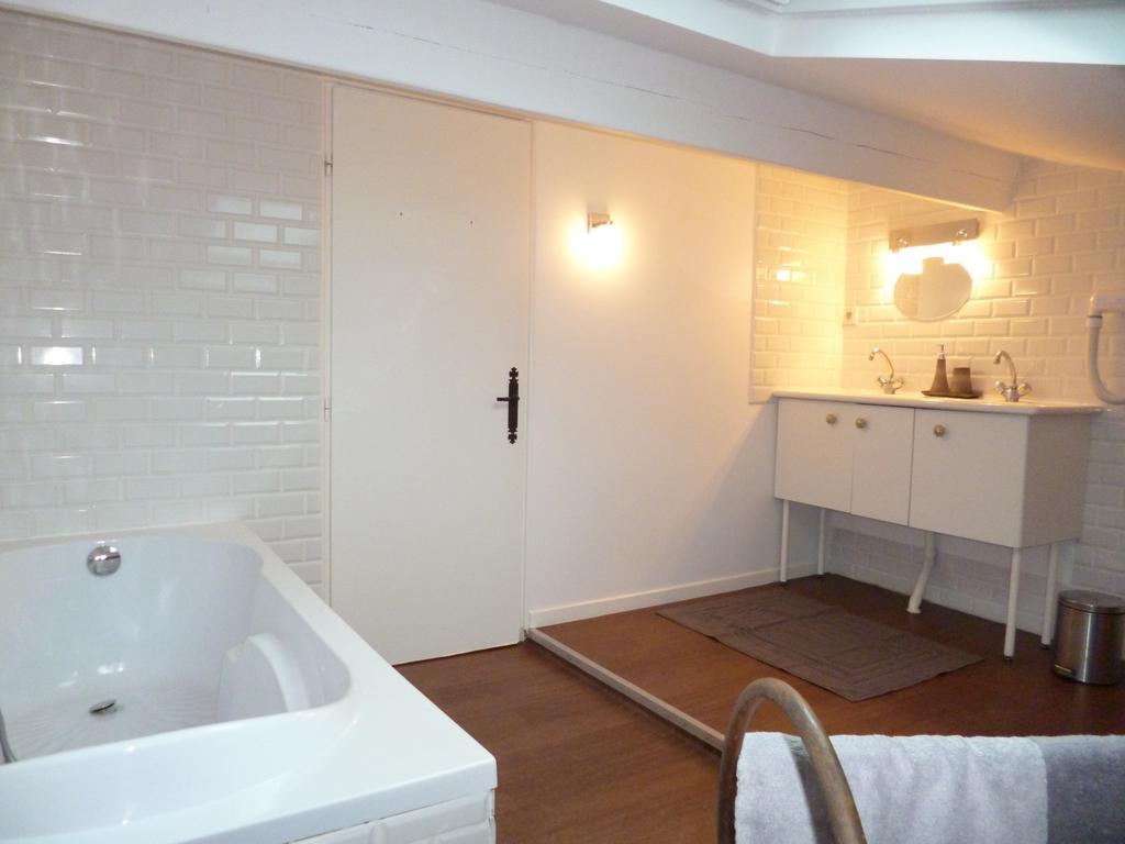 Bed and Breakfast Le Lac De Crivito Caraman Номер фото