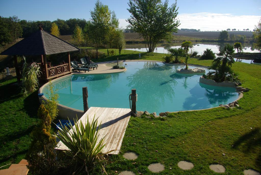 Bed and Breakfast Le Lac De Crivito Caraman Экстерьер фото