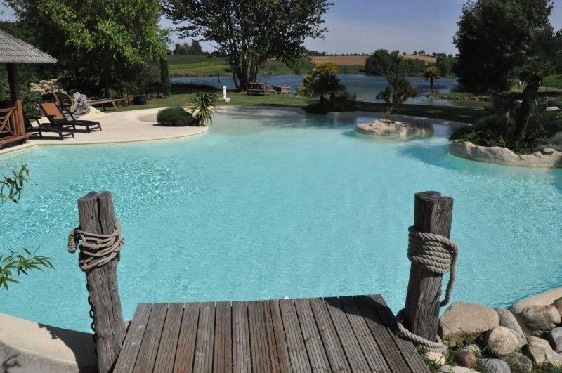Bed and Breakfast Le Lac De Crivito Caraman Экстерьер фото